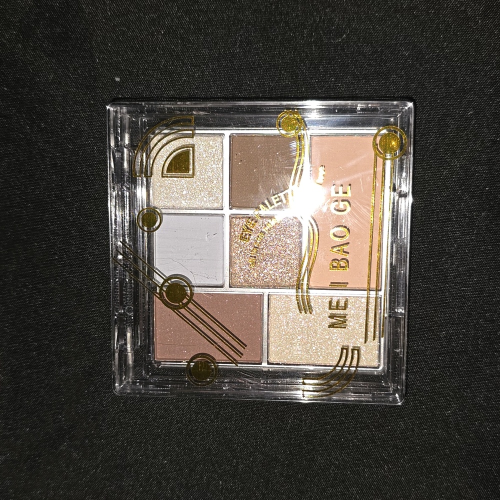 Eyeshadow Palette